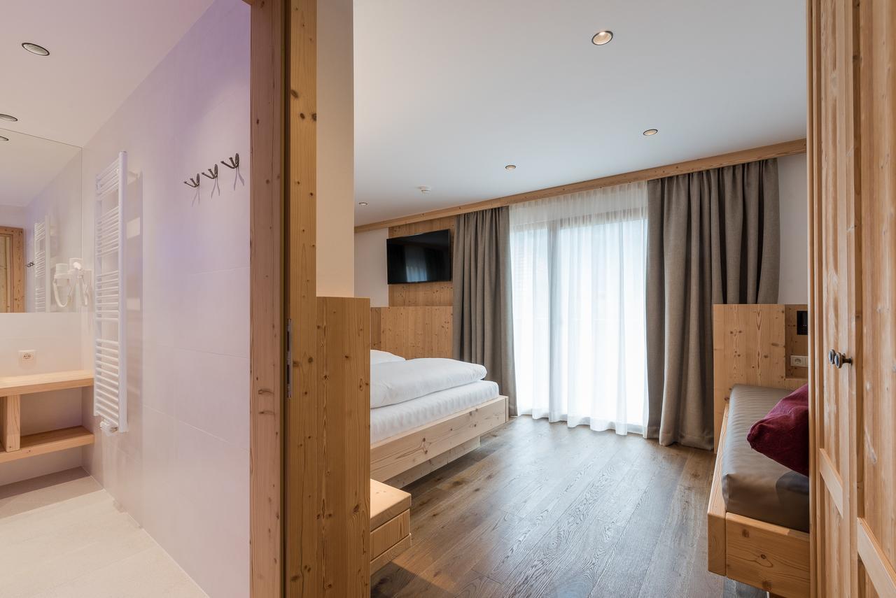 Hotel Anewandter Brunico Ngoại thất bức ảnh