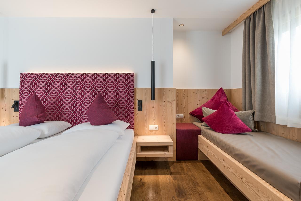Hotel Anewandter Brunico Ngoại thất bức ảnh