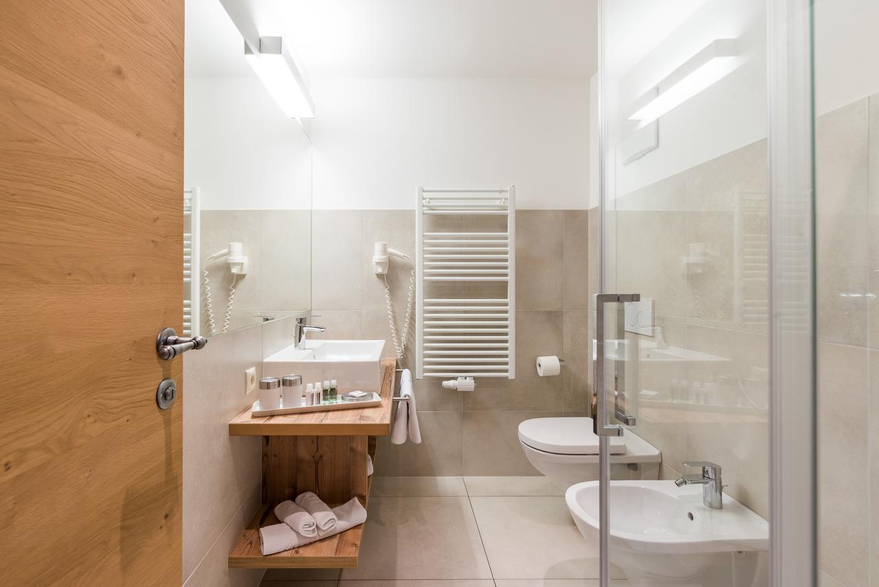 Hotel Anewandter Brunico Ngoại thất bức ảnh